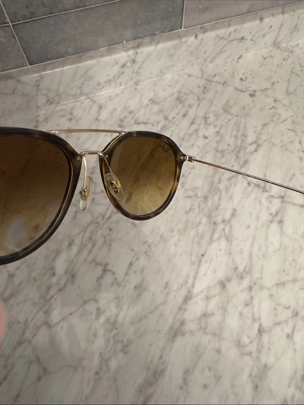 Ray-Ban Blue Mirrored Tortoise Shell & Gold Frame Oval Sunglasses with Case